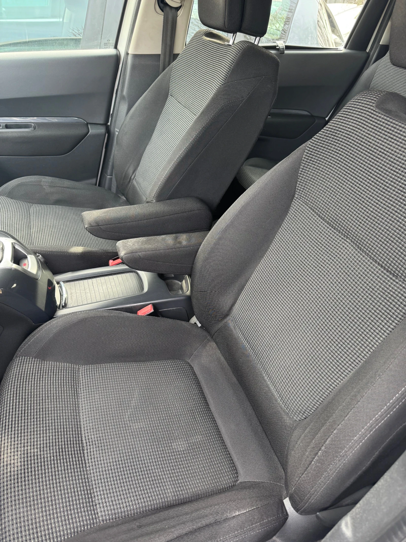 Peugeot 5008 | Mobile.bg � ����������� 8
