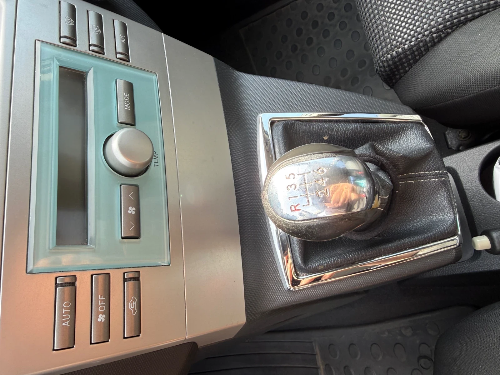 Toyota Corolla verso, снимка 7 - Автомобили и джипове - 54221769