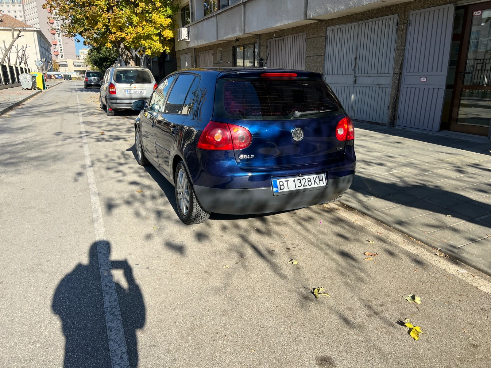 VW Golf, снимка 2 - Автомобили и джипове - 54371440
