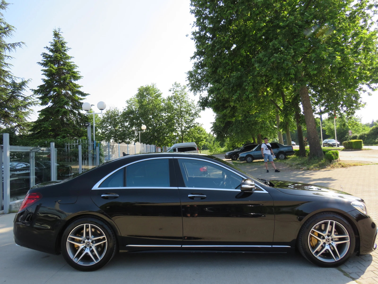 Mercedes-Benz S 500 FULL 6.3 AMG PACK 4X4 TV NIGHT VISION 360 KEYLESS, снимка 4 - Автомобили и джипове - 54835795