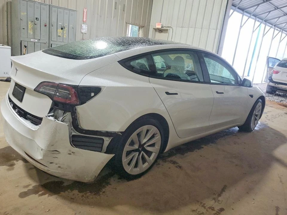 Tesla Model 3, снимка 3 - Автомобили и джипове - 55046072
