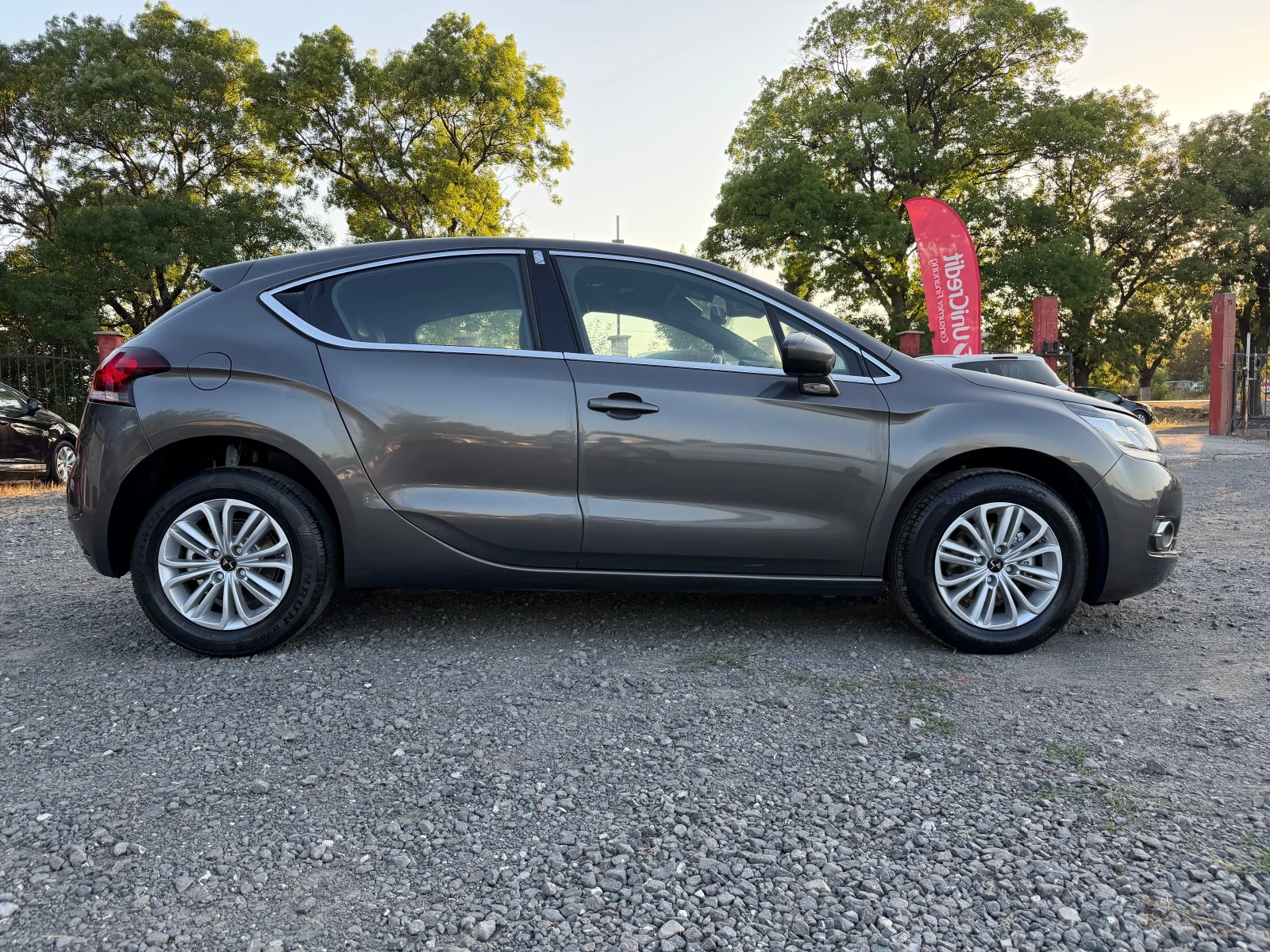 DS DS 4 1.6hdi 120к.с Business, снимка 4 - Автомобили и джипове - 55619080