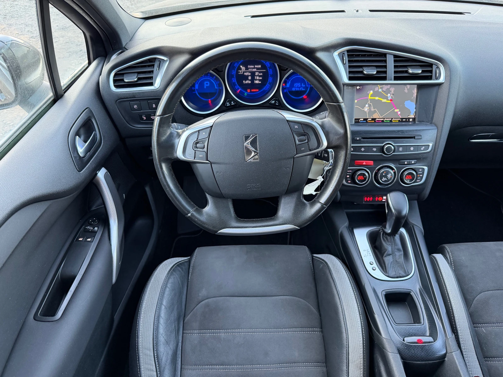 DS DS 4 1.6hdi 120к.с Business, снимка 10 - Автомобили и джипове - 55619080