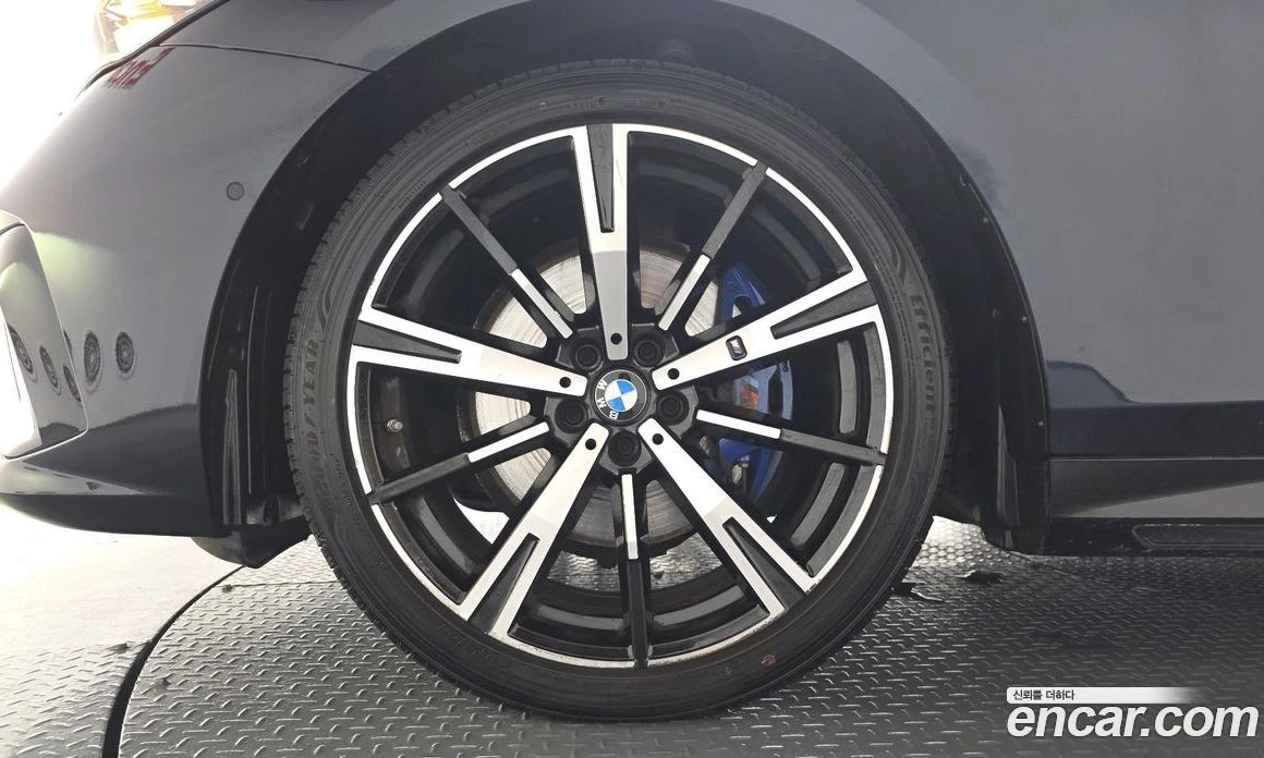 BMW 530 530i xDrive M Sport, снимка 5 - Автомобили и джипове - 56157026