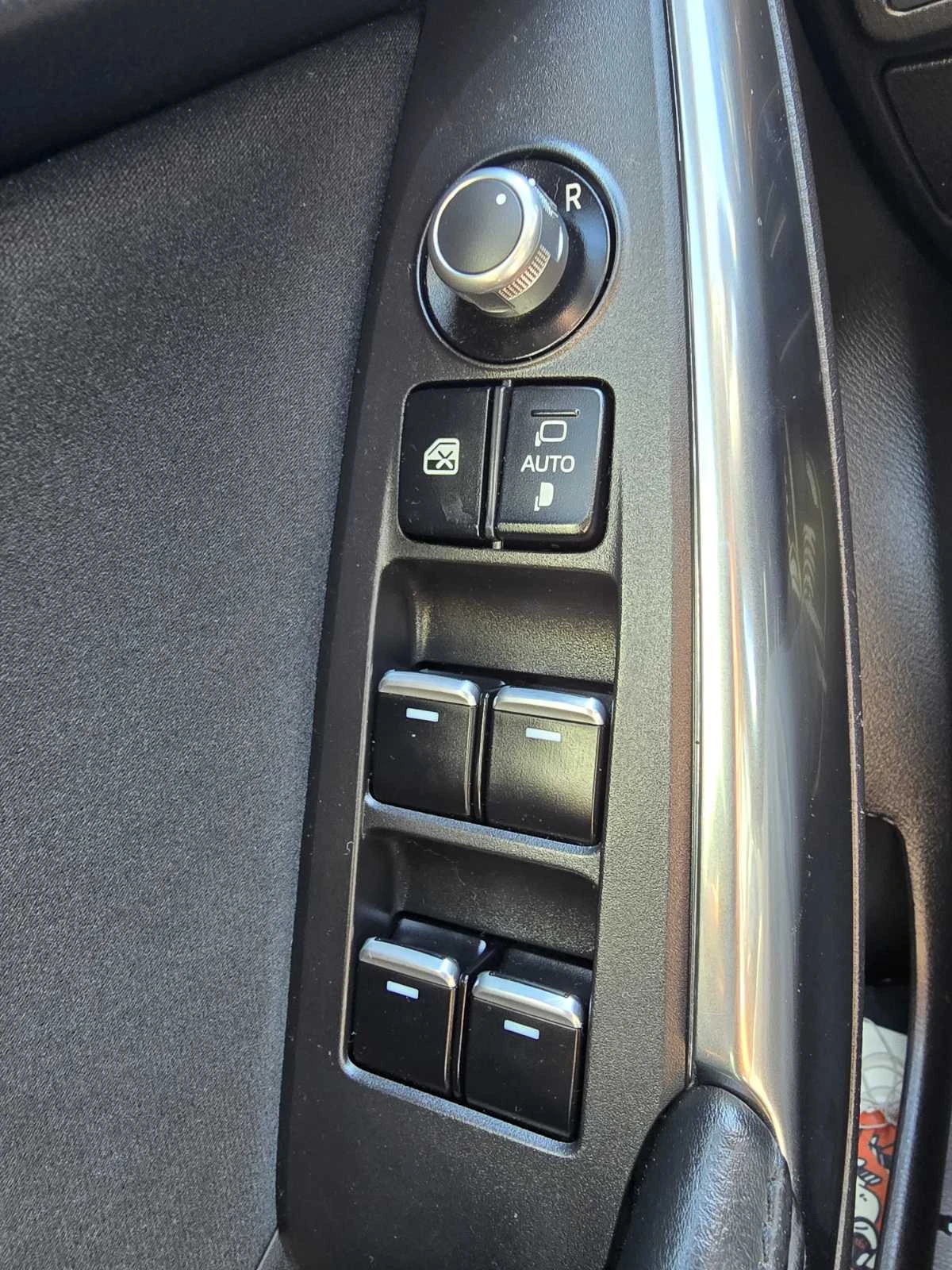 Mazda 6 2.2 Skyaktiv D КЛИМАТРОНИК, снимка 15 - Автомобили и джипове - 56542940