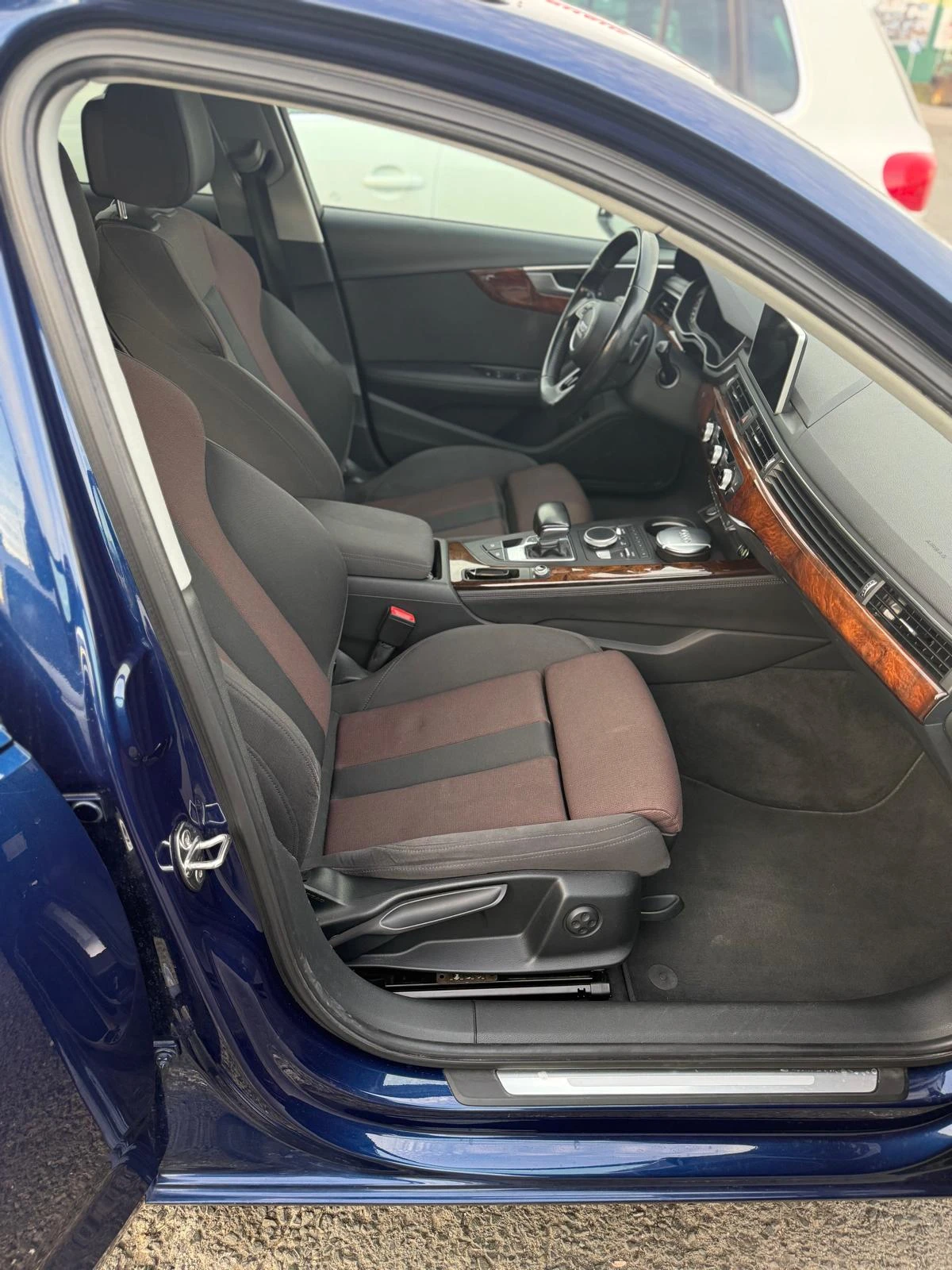 Audi A4 B9, снимка 11 - Автомобили и джипове - 56592683