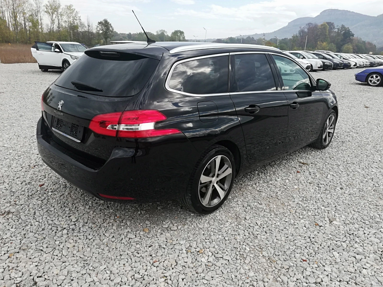 Peugeot 308 1.2i kli navi itali | Mobile.bg � ����������� 6