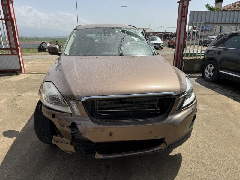 Volvo XC60 2.4 D5, снимка 2 - Автомобили и джипове - 45433094