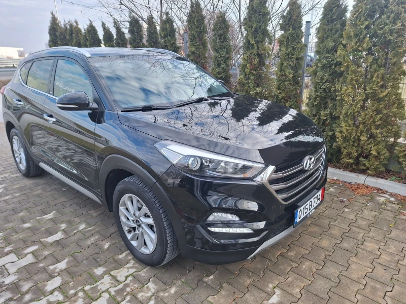 Hyundai Tucson 1.7дизел АВТОМАТ, снимка 4 - Автомобили и джипове - 48792363