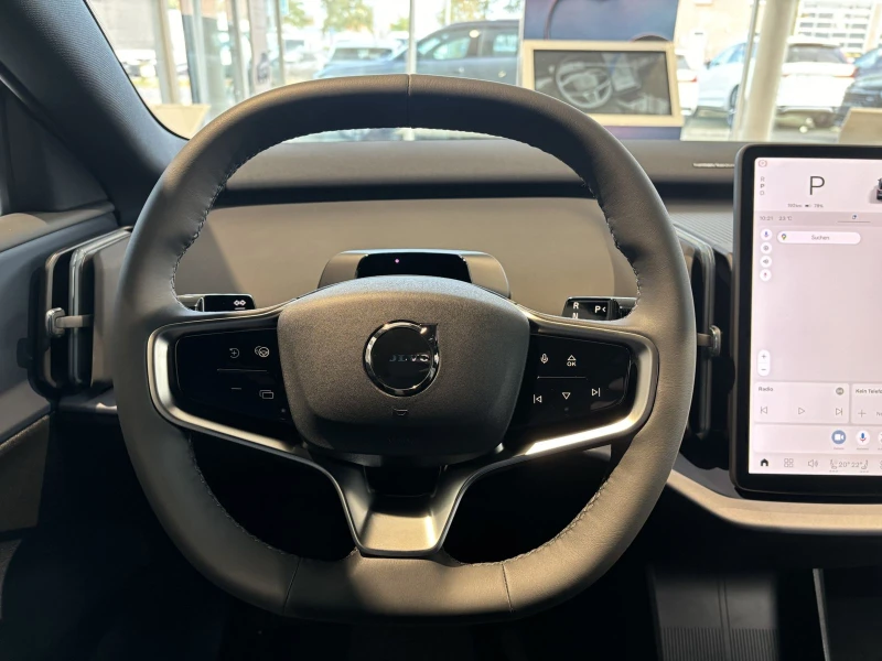 Volvo EX30 CAMERA HARMAN KARDON , снимка 10 - Автомобили и джипове - 51509110