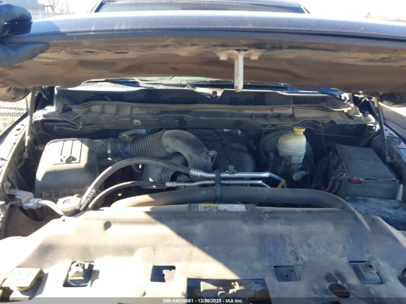 Dodge RAM 1500 5.7l Express, снимка 10 - Автомобили и джипове - 53263140