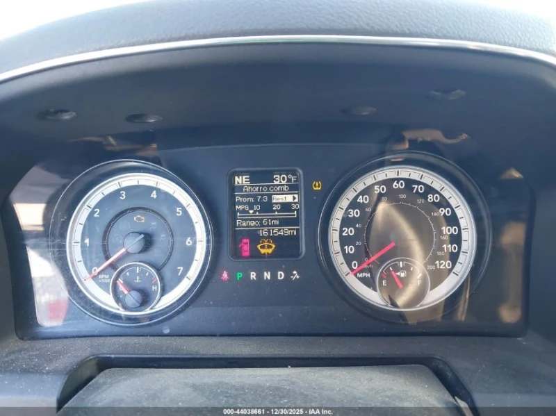 Dodge RAM 1500 5.7l Express, снимка 7 - Автомобили и джипове - 53263140