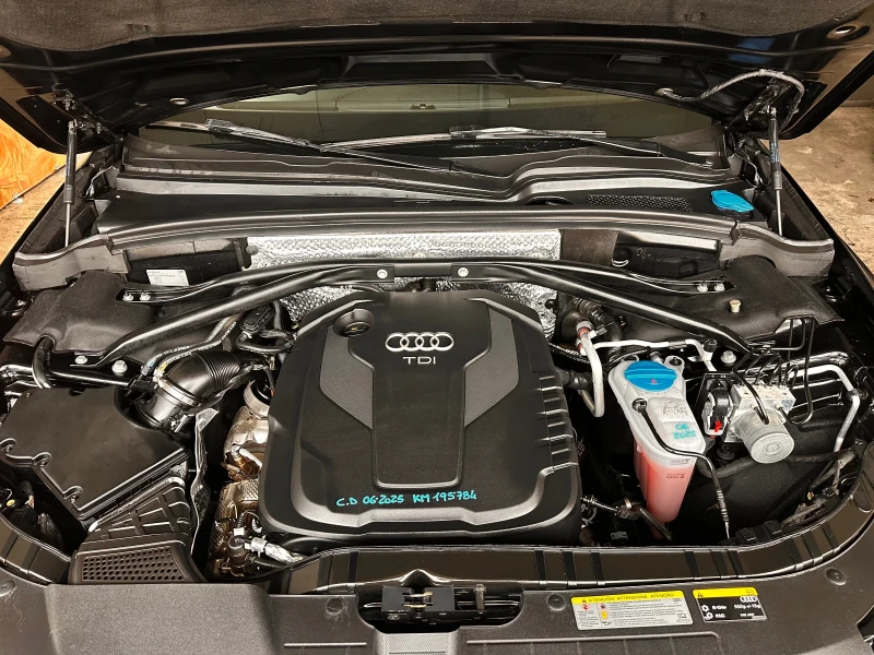 Audi Q5 2.0TDI 190 ks, снимка 12 - Автомобили и джипове - 53444451