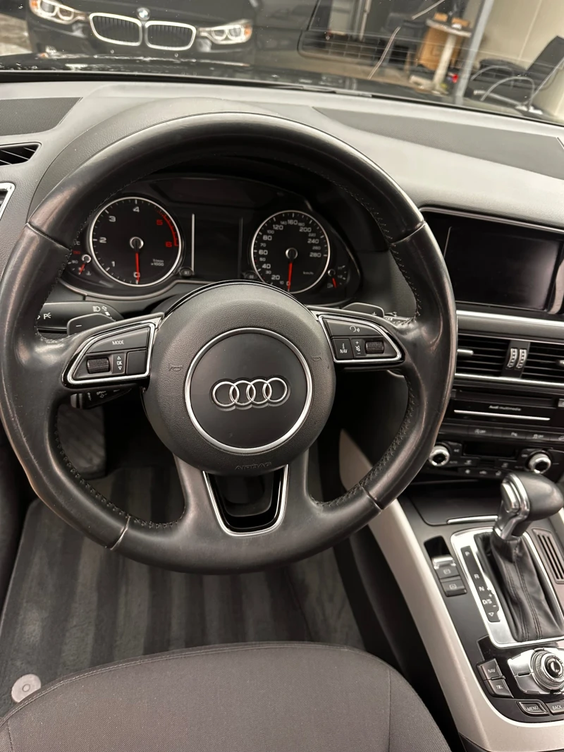 Audi Q5 2.0TDI 190 ks, снимка 8 - Автомобили и джипове - 53444451