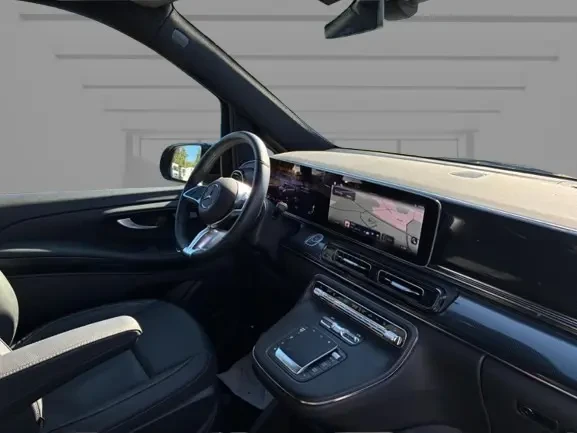 Mercedes-Benz EQV 300 Long = Avantgarde = Airmatic  | Mobile.bg   5