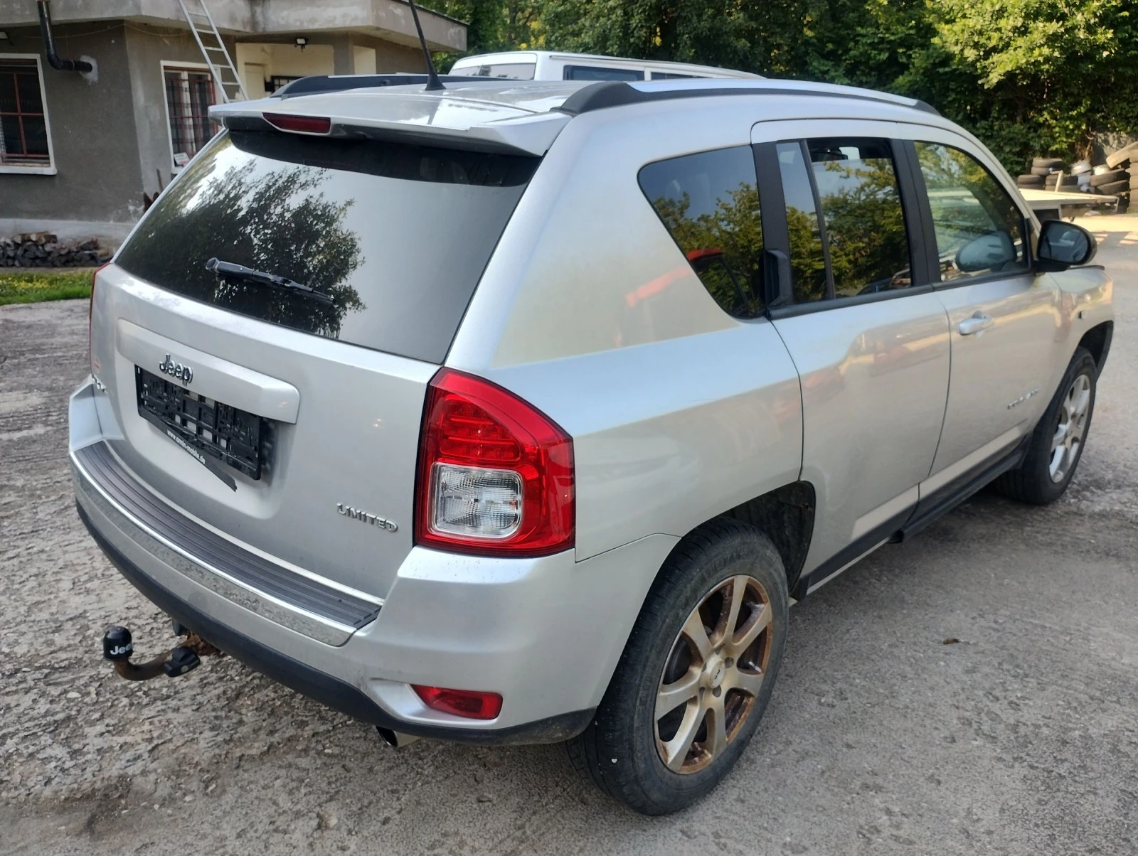 Jeep Compass  - изображение 3