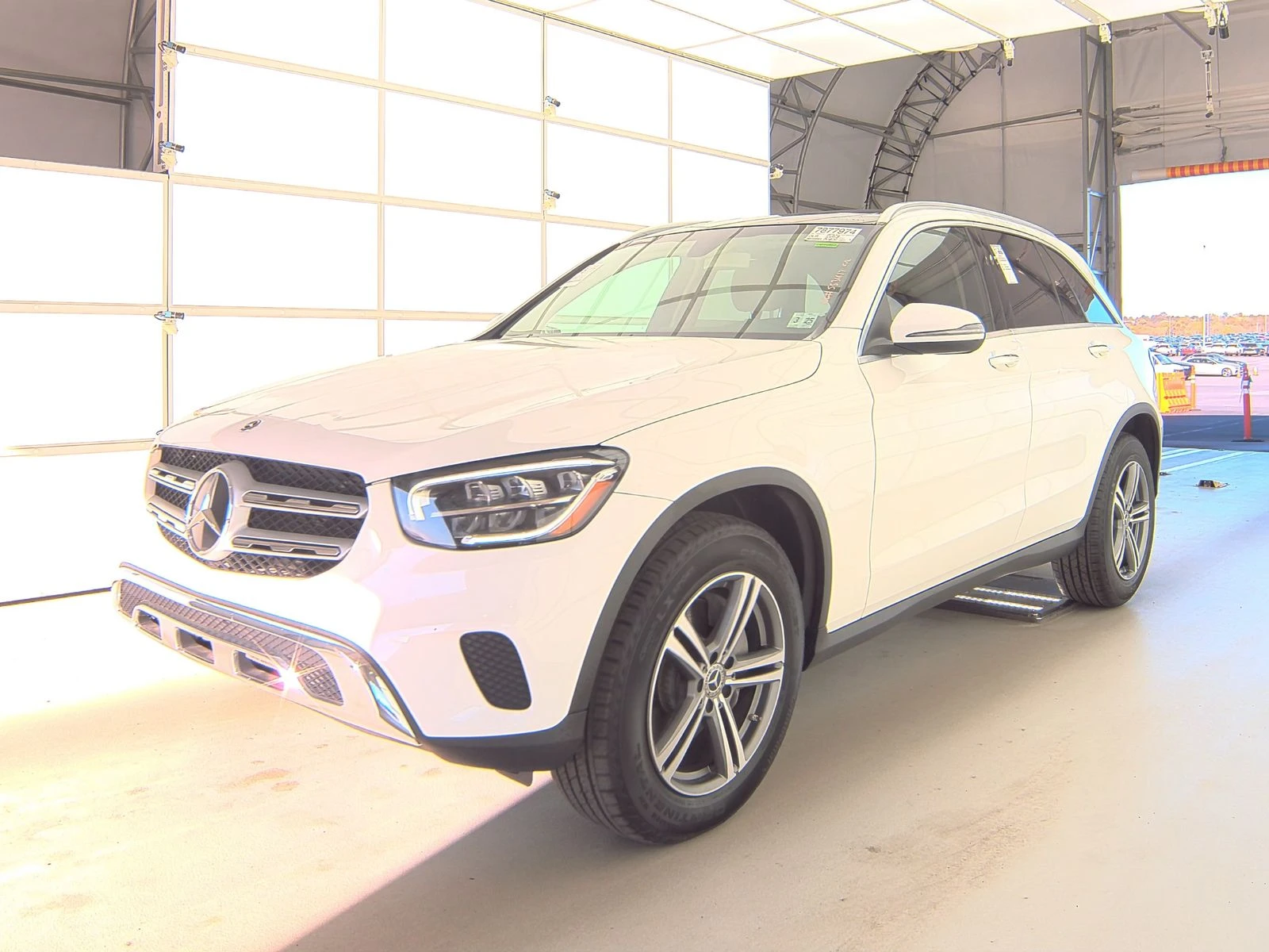 Mercedes-Benz GLC 300 2020 Mercedes-Benz GLC 300 4MATIC - изображение 2