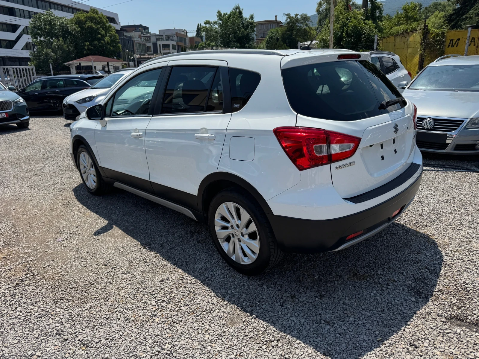 Suzuki SX4 S-Cross LED* КАМЕРА* NAVI* ПОДГРЕВ* KEYLESS* 1.6DDs 120hp - изображение 10