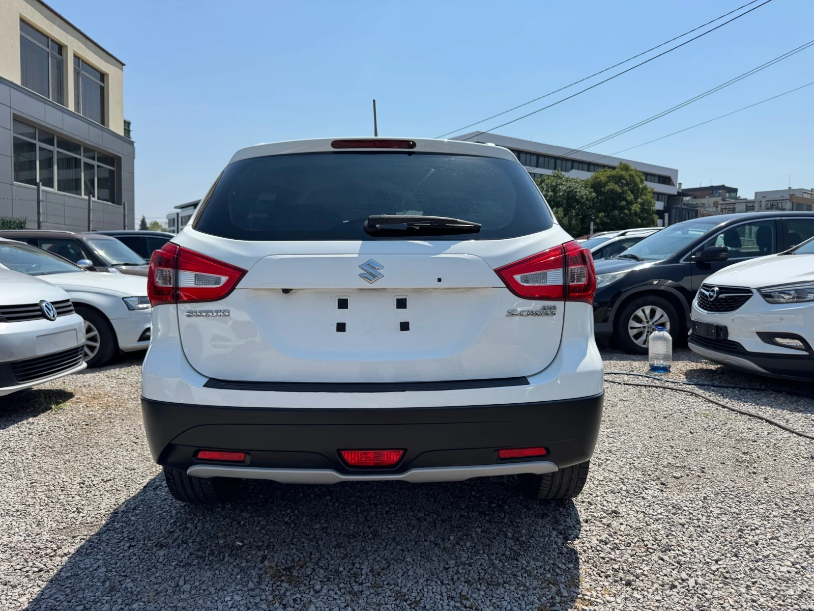 Suzuki SX4 S-Cross LED* КАМЕРА* NAVI* ПОДГРЕВ* KEYLESS* 1.6DDs 120hp | Mobile.bg — изображение 12