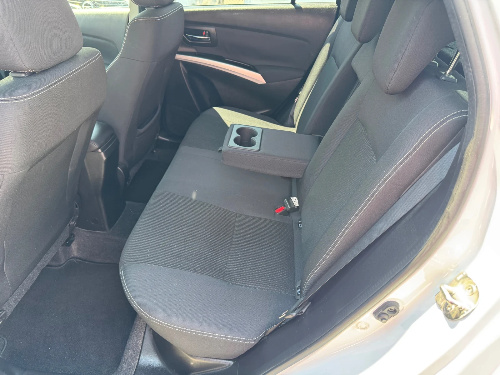 Suzuki SX4 S-Cross LED* КАМЕРА* NAVI* ПОДГРЕВ* KEYLESS* 1.6DDs 120hp - изображение 9