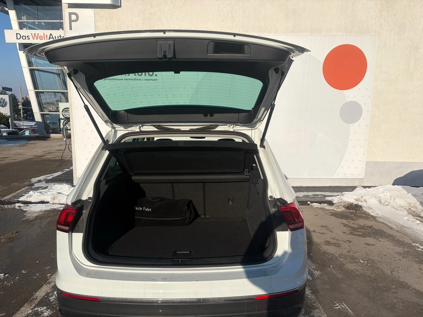 VW Tiguan Life 2.0 TDI SCR 4MOTION DSG - изображение 9