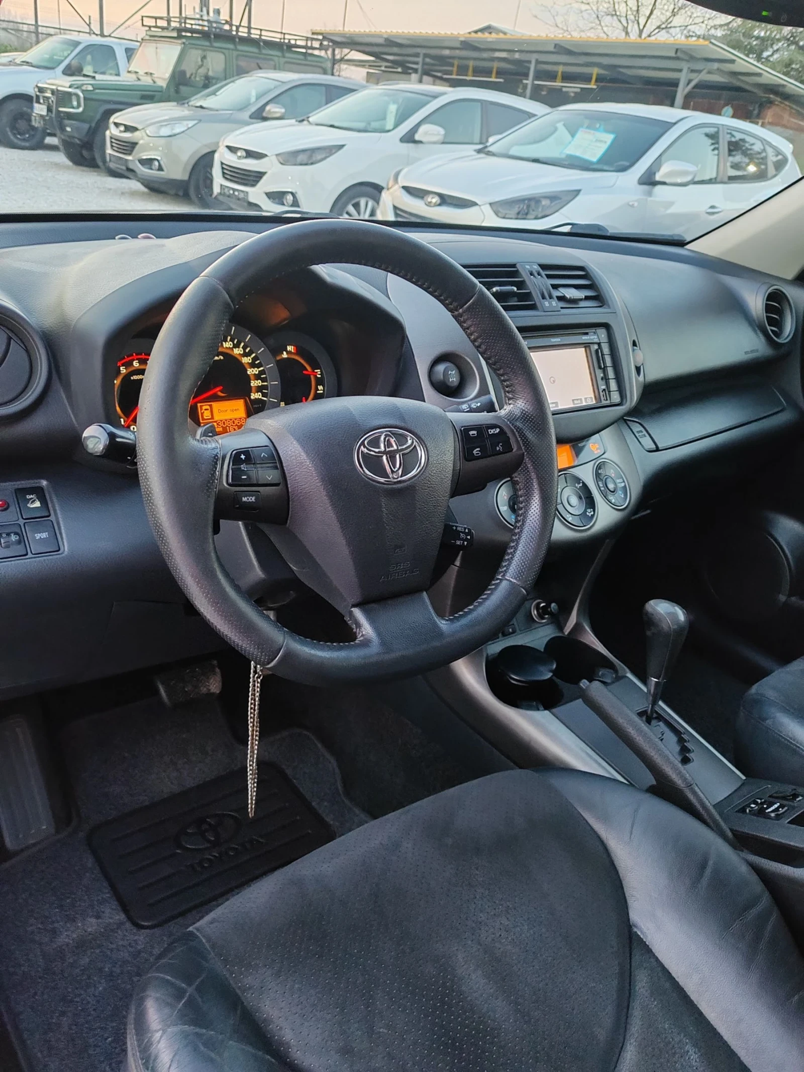Toyota Rav4 2.2, 150к.с.4х4, ТОП , снимка 11 - Автомобили и джипове - 53739245