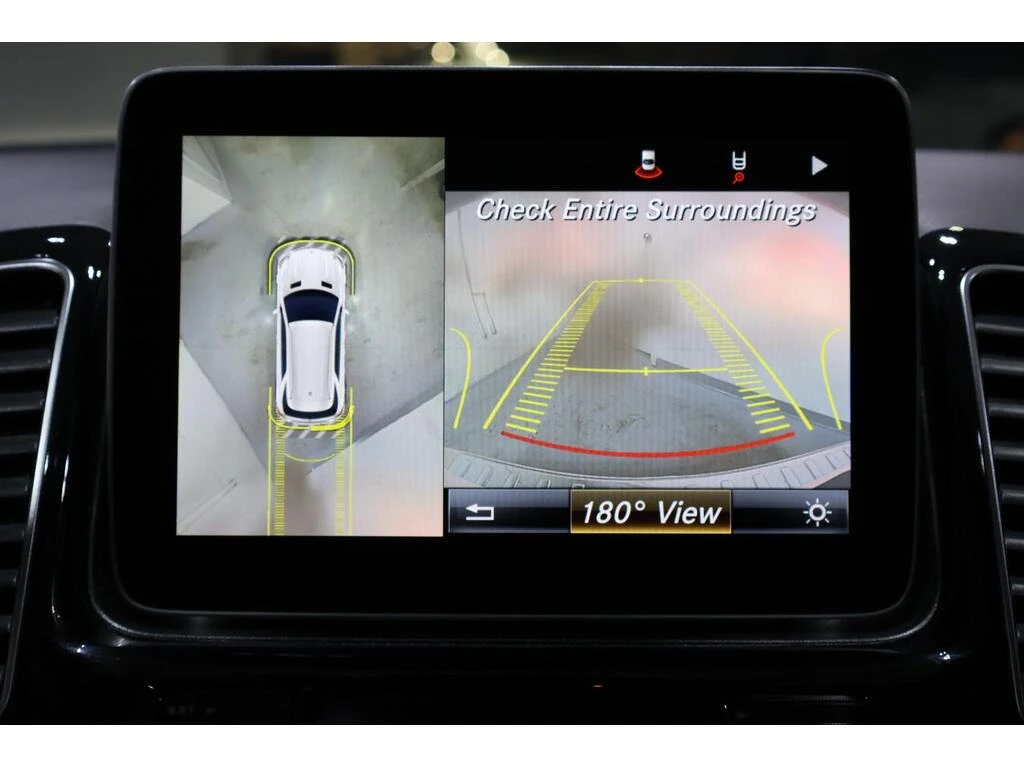 Mercedes-Benz GLE 400 | AMG NIGHT PKG | INTELLIGENT DRIVE | , снимка 11 - Автомобили и джипове - 53779806