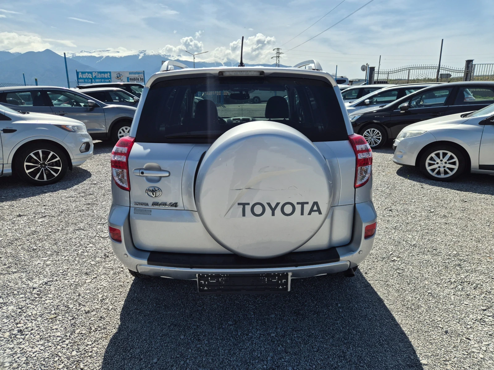 Toyota Rav4 2.2 D4D, снимка 6 - Автомобили и джипове - 54231036