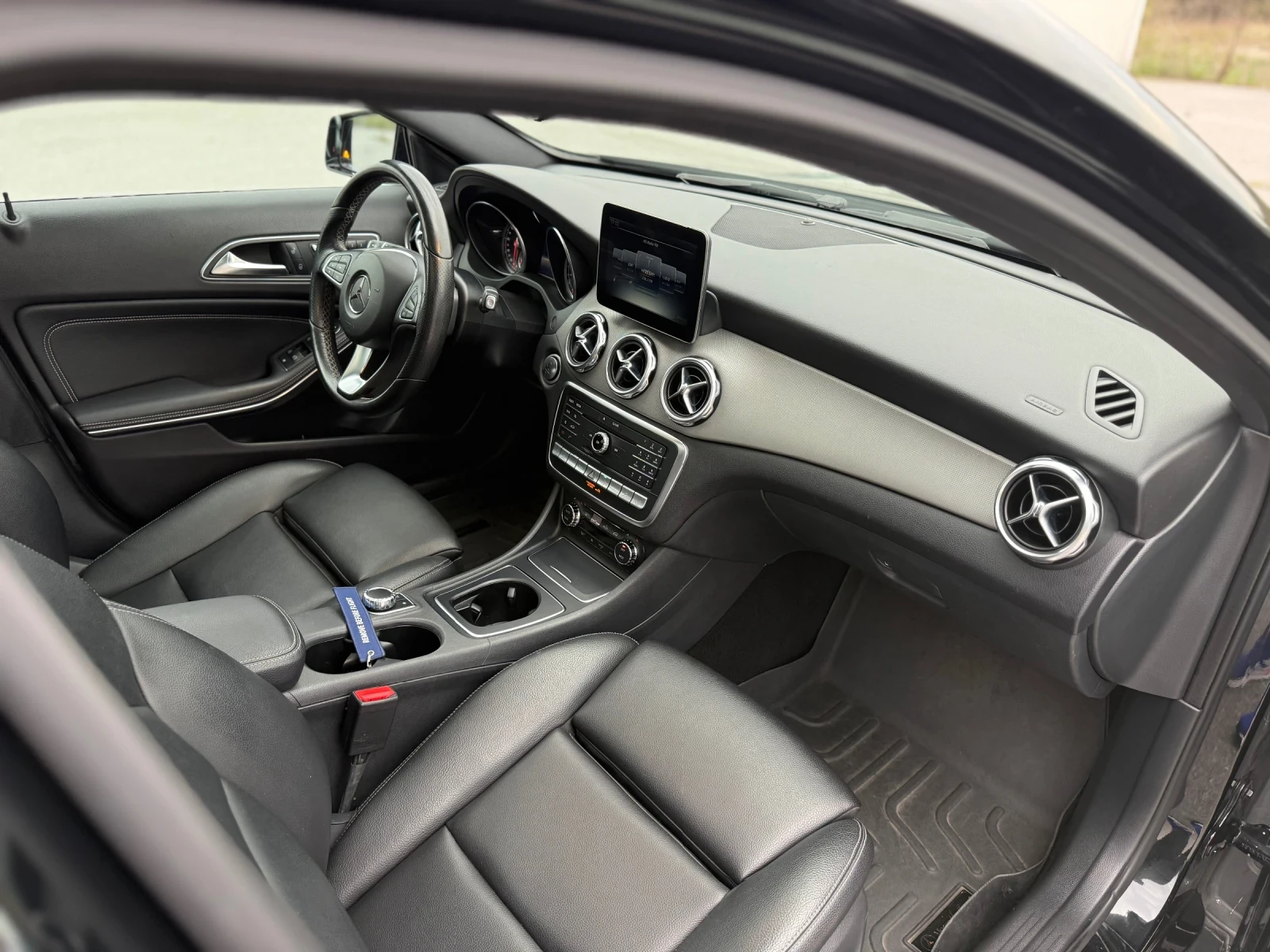 Mercedes-Benz GLA 250 ������, �������, ��������  | Mobile.bg � ����������� 11