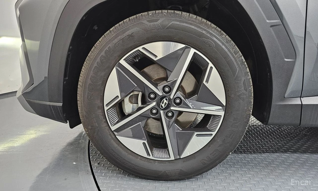 Hyundai Tucson 1.6* INSPIRATION* HEAD-UP* DISTRONIC* ОБДУХВАНЕ, снимка 5 - Автомобили и джипове - 54512945