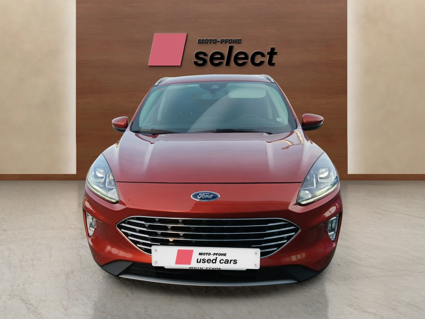 Ford Kuga 1.5 EcoBoost, снимка 2 - Автомобили и джипове - 54537863