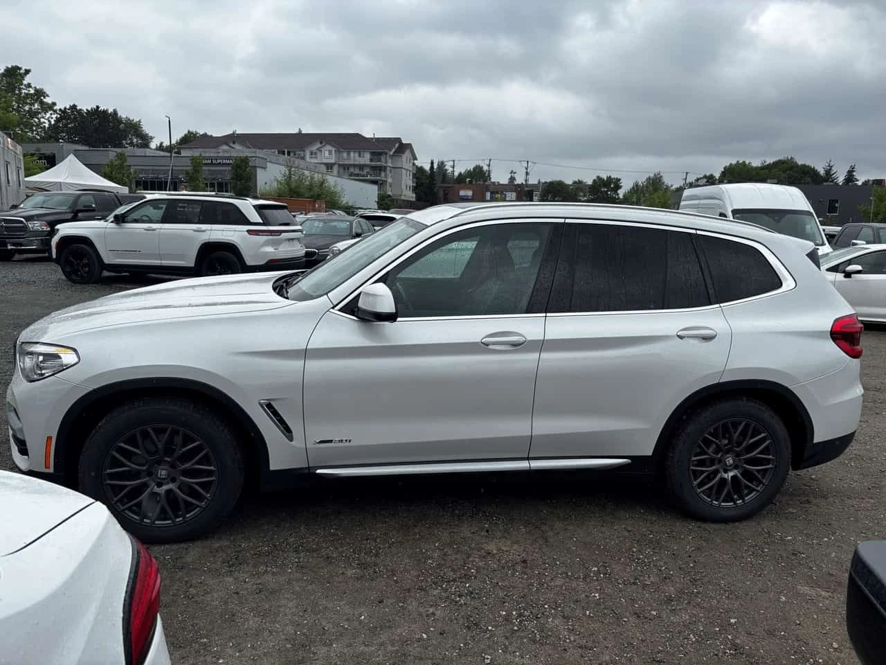 BMW X3 xDrive30i/ПАНОРАМА/ПОДГРЕВИ/БЕЗ ИНЦИДЕНТИ, снимка 4 - Автомобили и джипове - 55183780