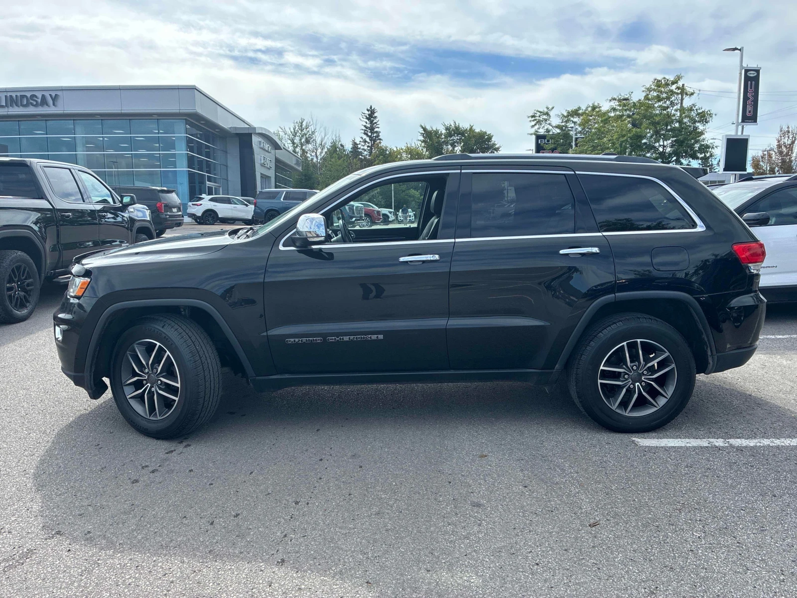 Jeep Grand cherokee * Limited * АВТОКРЕДИТ БЕЗ ПЪРВОНАЧАЛНА ВНОСКА* , снимка 15 - Автомобили и джипове - 56115023
