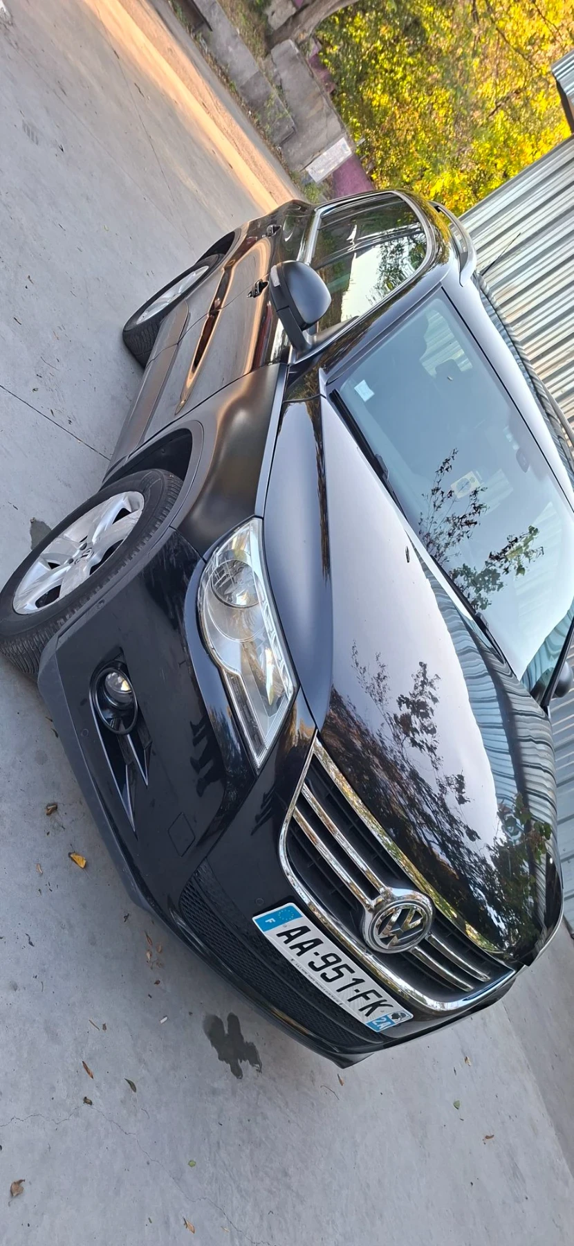 VW Tiguan 4.4, снимка 2 - Автомобили и джипове - 56301105