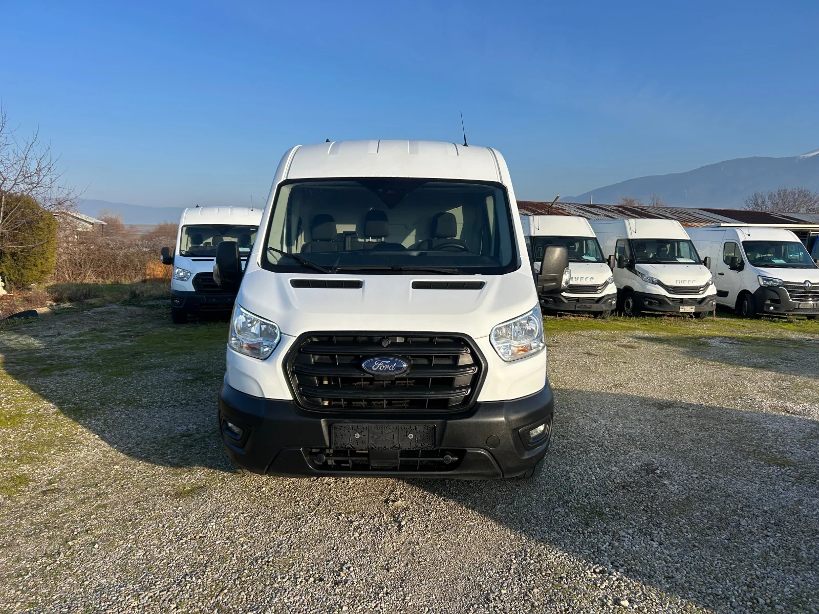 Ford Transit 2.0d 131kc eu6 6.броя - изображение 2