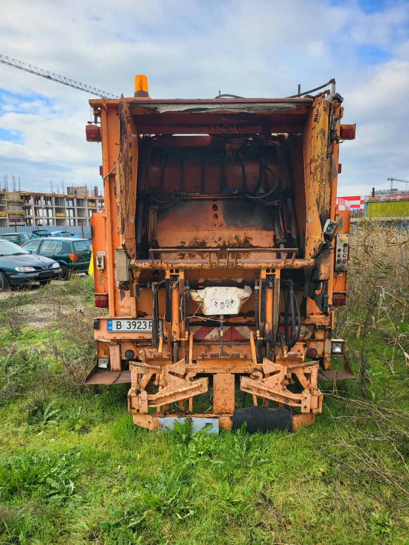 Mercedes-Benz 1722 сметосъбирач, снимка 6 - Камиони - 52746979