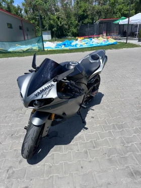Yamaha YZF-R1 BigBang, снимка 2