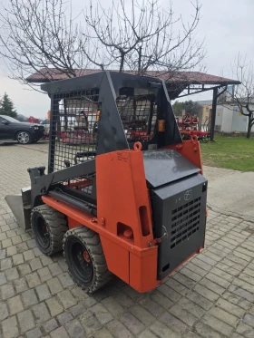 Мини челни товарачи Bobcat Toyota SD4, снимка 3