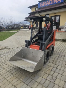 Мини челни товарачи Bobcat Toyota SD4, снимка 2