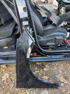 Peogeot 308 T9 2013-2018г десен калник, снимка 2