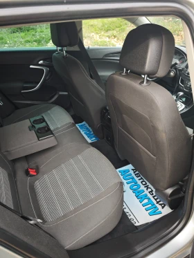 Opel Insignia 2.0CDTI 4х4 АВТОМАТ, снимка 11