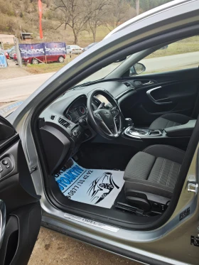 Opel Insignia 2.0CDTI 4х4 АВТОМАТ, снимка 8