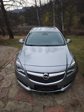 Opel Insignia 2.0CDTI 4х4 АВТОМАТ, снимка 2