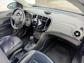 Chevrolet Aveo LT300 Automatic, снимка 9