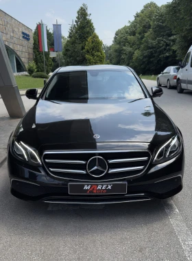Mercedes-Benz E 220 Widescreen* 9G* LED* Ambient* 360* TOP* БАРТЕР* ЛИ, снимка 2