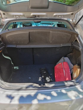 Toyota Auris, снимка 13
