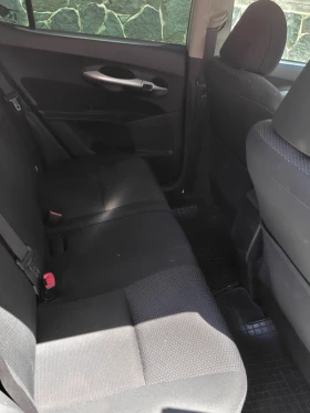 Toyota Auris, снимка 7