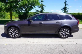 Volvo V90 Cross Country B6 AWD* PANO* ПОДГРЕВИ* ОБДУХ* FULL* КРАЙНА ЦЕНА Д, снимка 3