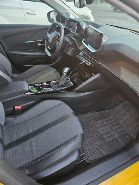 Peugeot 208, снимка 13