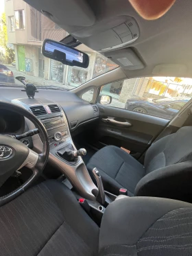 Toyota Auris 1.6, снимка 9